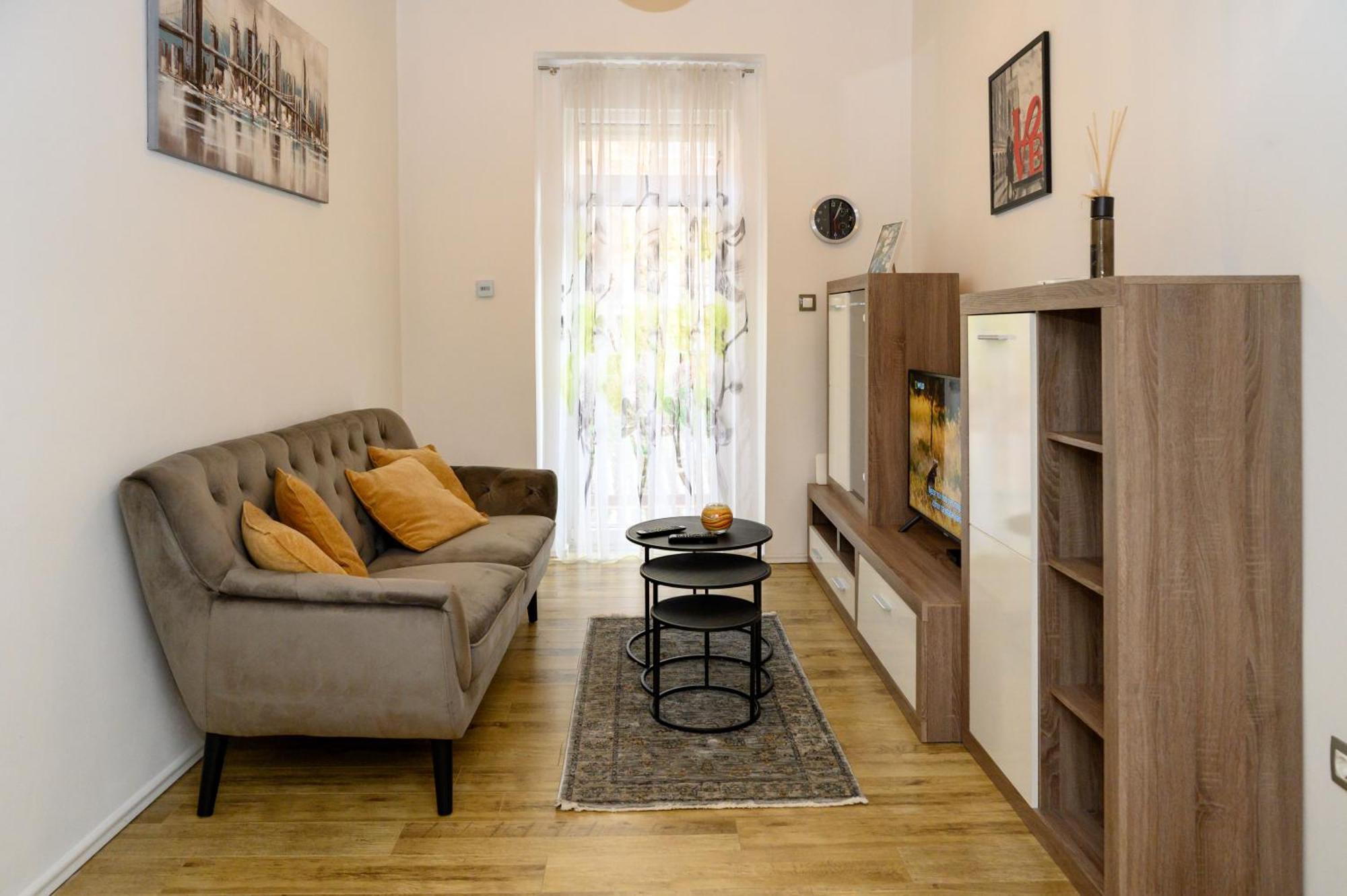 Апартаменты Apartman Karolina Загреб Экстерьер фото